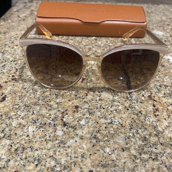 Oliver People’s Sunglasses - Picture 3 of 4